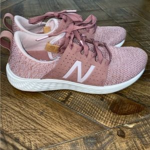 womens new balance sneakers